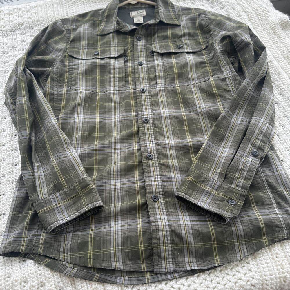 LL Bean Shirt Mens Small Plaid Performance Fishing Hiking Vented Long Sleeve